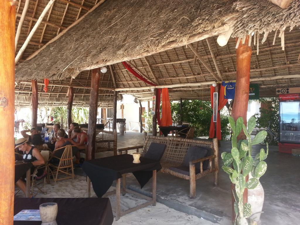 Ebony & Ivory Beach Bungalows Nungwi Exterior foto